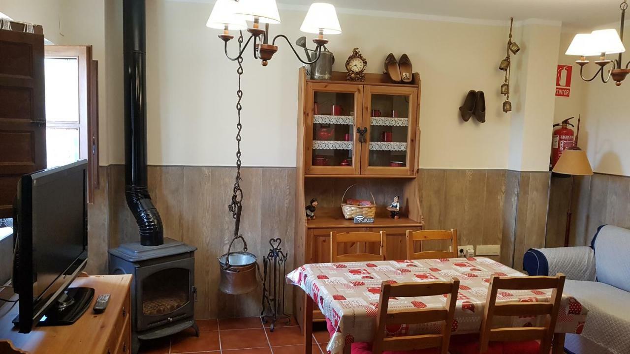 Aptos. Rurales Los Falares De La Abuela Berta (Adults Only) Nieda Exterior photo